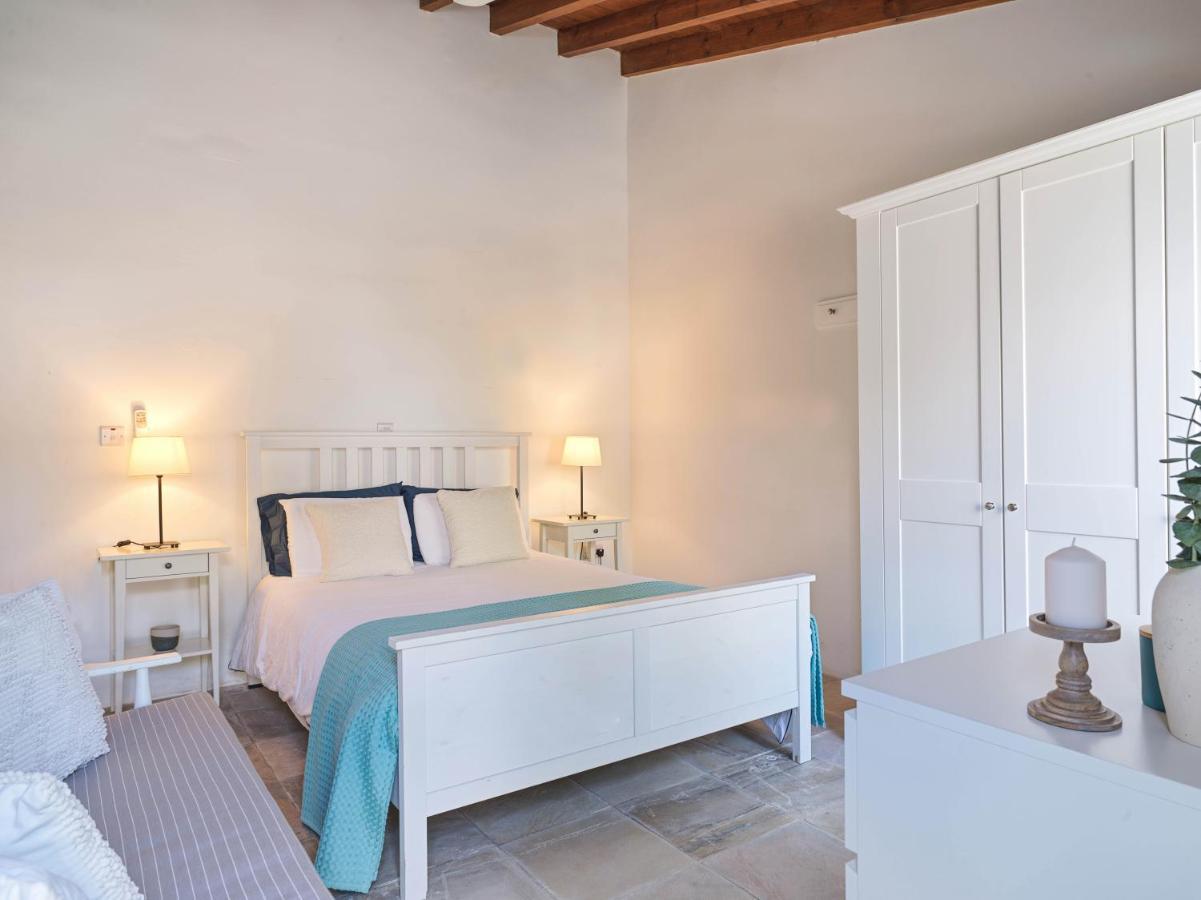 Villa Avgoustis Pachna Eksteriør billede